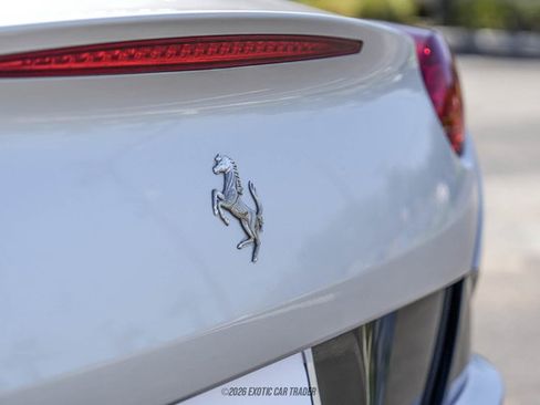 Used 2012 Ferrari California RWD image 63