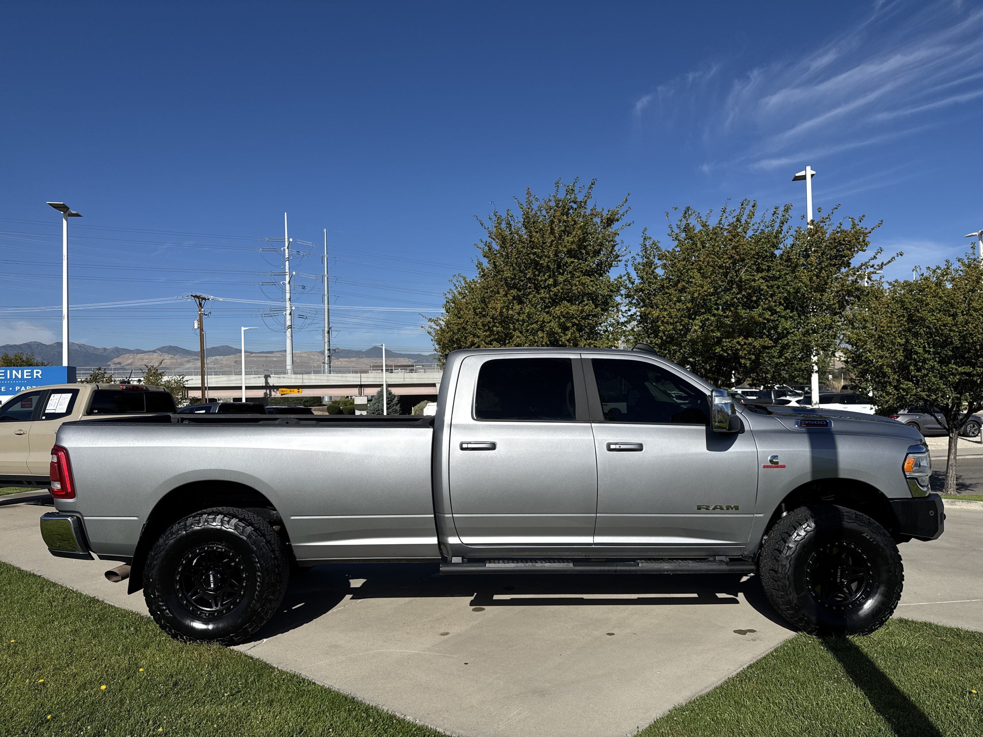 Used 2024 RAM 3500 Laramie w/ Safety Group AWD/4WD image 6