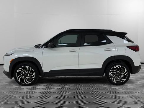 Certified 2024 Chevrolet TrailBlazer RS w/ Convenience Package FWD image 2