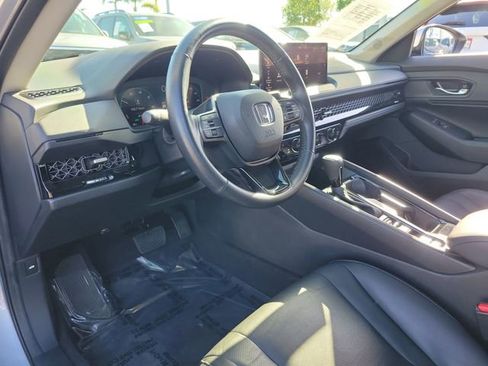 Used 2024 Honda Accord EX-L image 19