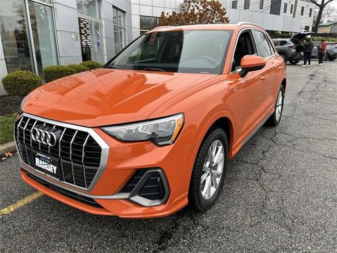Used 2021 Audi Q3 2.0T Premium w/ Convenience Package image 4