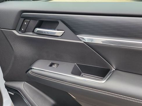 New 2026 GMC Acadia Elevation w/ Black Edition FWD image 39