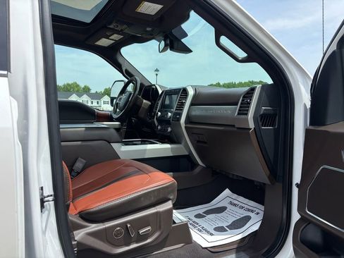 Used 2019 Ford F350 King Ranch w/ King Ranch Ultimate Package AWD/4WD image 35