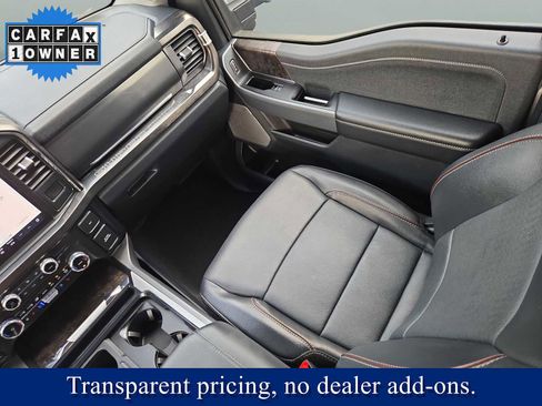 Used 2023 Ford F250 Lariat w/ Sport Appearance Package image 14