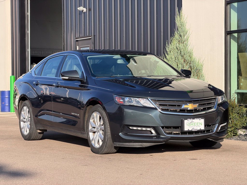 Used 2018 Chevrolet Impala LT w/ Sunroof and Spoiler Package FWD image 4