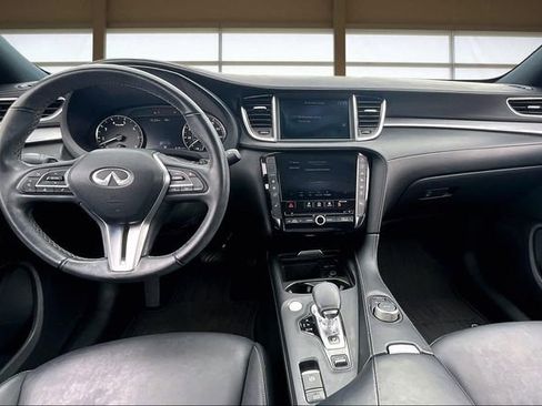 Used 2021 INFINITI QX50 Luxe w/ Appearance Package image 16