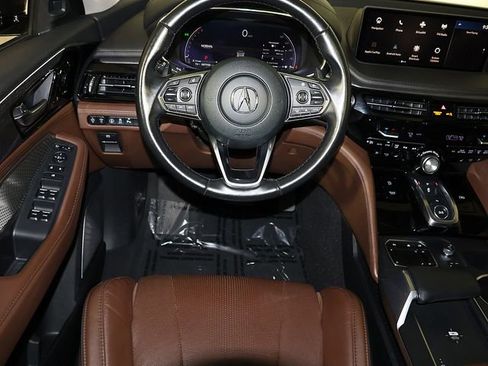 Used 2022 Acura MDX SH-AWD w/ Advance Package image 3