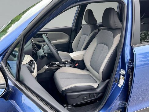 Certified 2026 Subaru Forester Premium AWD/4WD image 26
