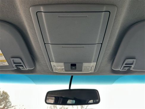 Used 2015 Ford F350 Lariat w/ Chrome Package image 39