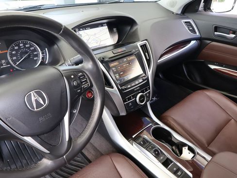 Used 2015 Acura TLX V6 w/ Technology Package FWD image 38