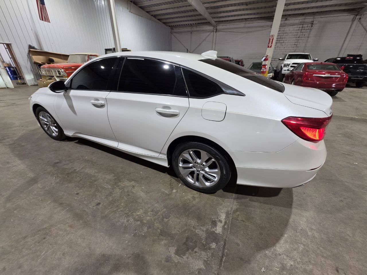 Used 2019 Honda Accord LX image 7