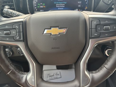 Used 2025 Chevrolet Silverado 3500 LTZ w/ LTZ Premium Package AWD/4WD image 17