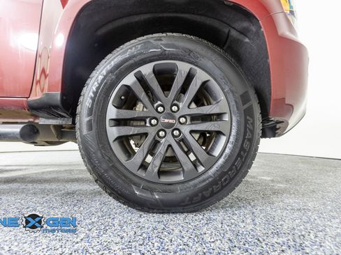 Used 2020 GMC Canyon SLE w/ Elevation Edition image 44