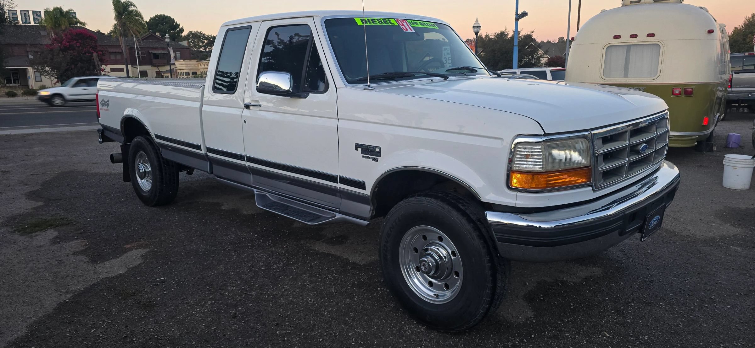 Used 1997 Ford F250 4x4 SuperCab Heavy Duty image 4