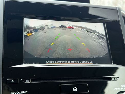 Certified 2023 Subaru Forester Premium image 31