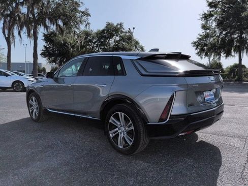 Used 2024 Cadillac Lyriq Tech RWD image 6
