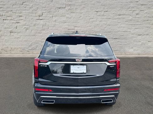 Certified 2024 Cadillac XT6 Premium Luxury w/ Technology Package FWD image 4