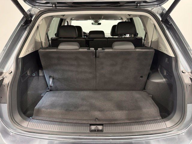 Used 2024 Volkswagen Tiguan Wolfsburg Edition FWD image 29