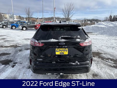 Used 2022 Ford Edge ST-Line w/ Class II Trailer Tow Package image 8