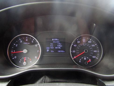 Used 2021 Kia Sportage LX AWD/4WD image 15