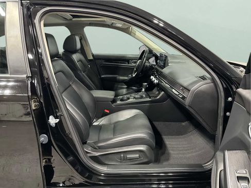 Used 2022 Honda Civic Touring image 30