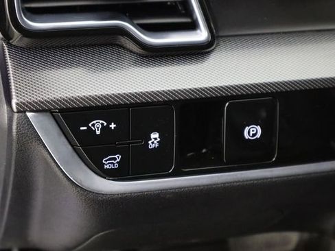 Used 2024 Kia Sportage SX image 24