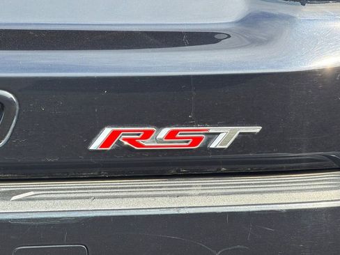 Used 2022 Chevrolet Tahoe RST w/ Luxury Package image 26