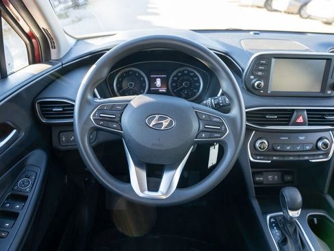 Used 2019 Hyundai Santa Fe SE image 15