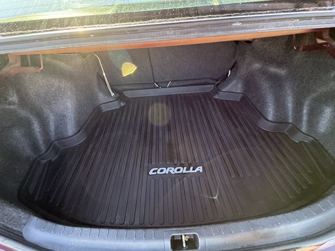 Used 2017 Toyota Corolla SE 50th Anniversary image 28