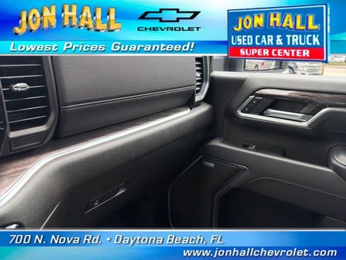 Used 2025 Chevrolet Silverado 3500 LTZ w/ LTZ Convenience Package AWD/4WD image 33