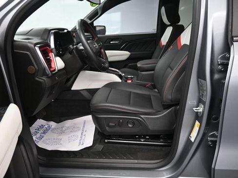 Used 2024 GMC Canyon AT4X w/ AT4X AEV Edition AWD/4WD image 31