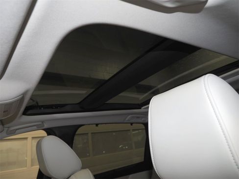 New 2025 MAZDA CX-90 Plug-In Hybrid w/ Premium Plus image 6