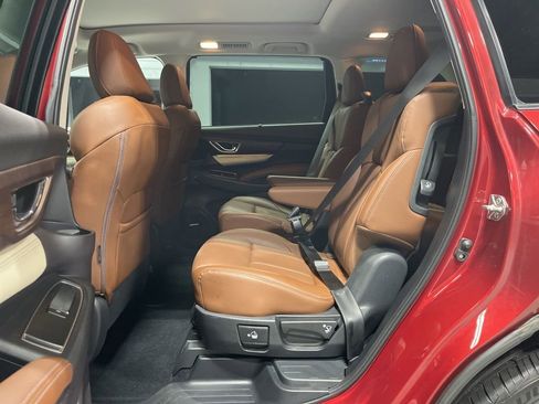 Used 2019 Subaru Ascent Touring w/ Popular Package #2 image 35