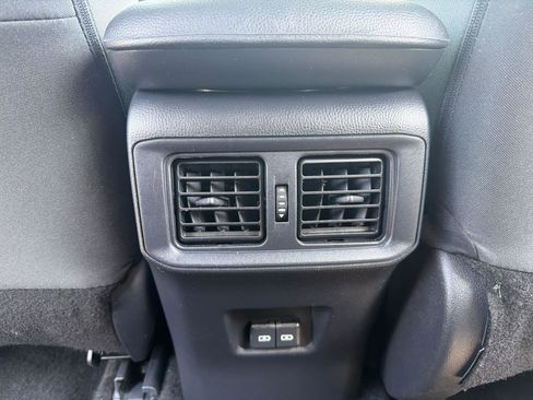 Used 2024 Toyota RAV4 XLE AWD/4WD image 13