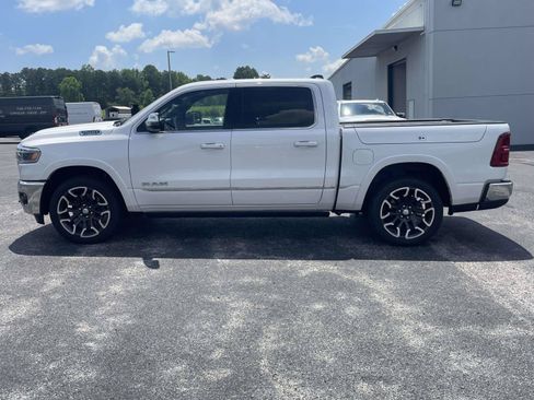 Used 2025 RAM 1500 Limited AWD/4WD image 11