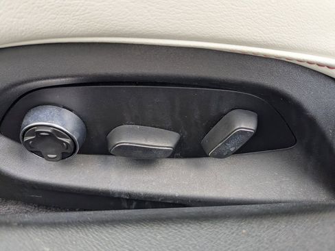 Used 2023 Chevrolet Corvette Z06 image 19