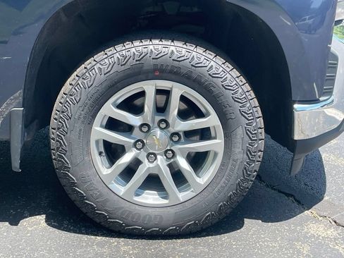 Certified 2020 Chevrolet Silverado 1500 LT w/ All-Star Edition AWD/4WD image 9