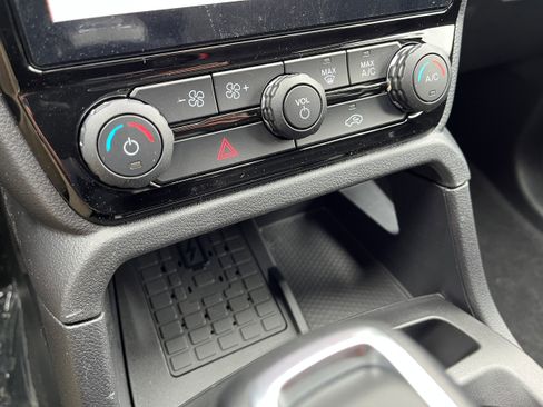 New 2026 Ford Ranger XLT image 15