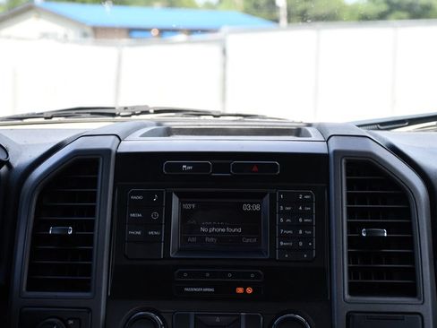 Used 2019 Ford F250 XL w/ Power Equipment Group AWD/4WD image 25