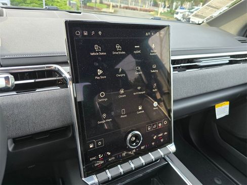 New 2026 GMC Sierra EV Elevation image 58