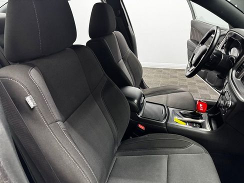 Used 2022 Dodge Charger SXT w/ Blacktop Package image 52