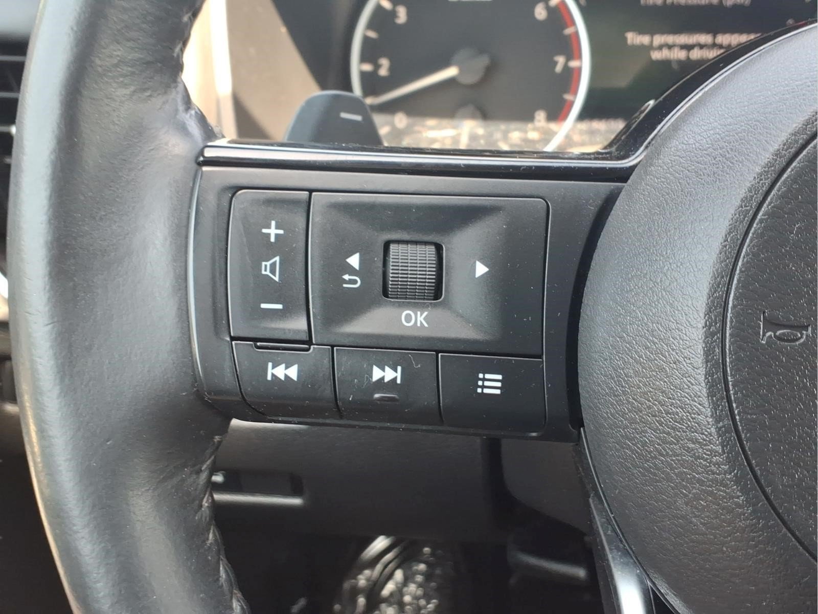 Certified 2021 Nissan Rogue SL w/ Premium Package AWD/4WD image 17