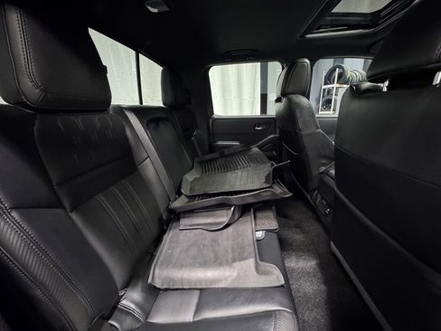 Certified 2022 Nissan Frontier PRO-4X w/ Pro-4X Premium Package image 23