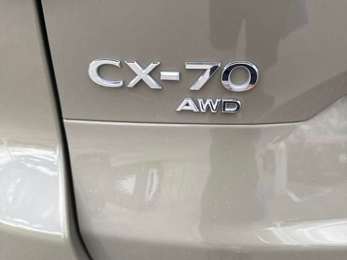 Certified 2025 MAZDA CX-70 Plug-In Hybrid w/ Premium Pkg AWD/4WD image 7