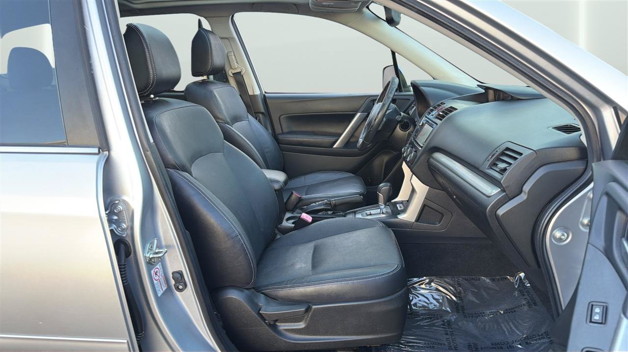 Used 2014 Subaru Forester 2.5i Limited AWD/4WD image 13