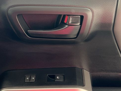 Used 2022 Toyota Tacoma SR5 image 31