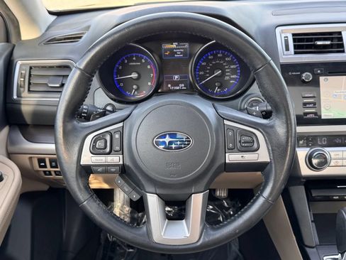 Used 2015 Subaru Legacy 2.5i Limited AWD/4WD image 3