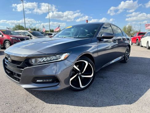 Used 2018 Honda Accord Sport image 8