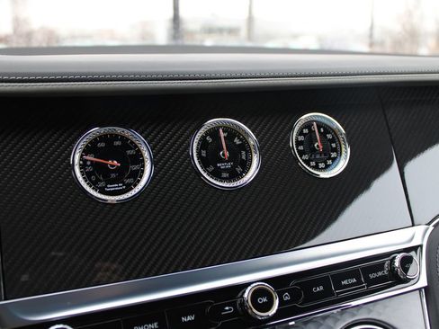 Used 2024 Bentley Continental GT Speed image 18