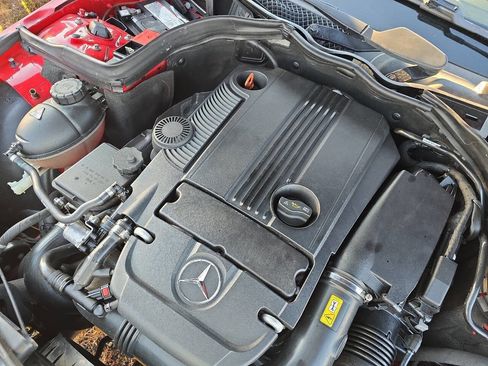 Used 2014 Mercedes-Benz C 250 Coupe image 31